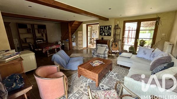 Maison à vendre 7 pièces 180 m² Essertines-en-Donzy