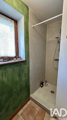 Maison à vendre 7 pièces 180 m² Essertines-en-Donzy