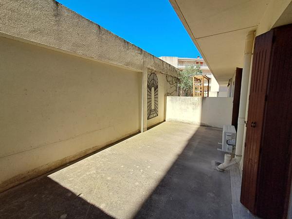 EXCLUSIVITE Appartement  2 pièces  - ASCENSEUR - TERRASSE - Centre-Ville - Aix En Provence