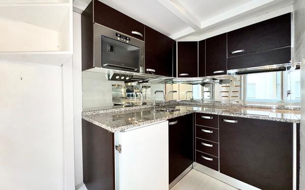 Appartement à vendre    2 pièces • 24,15 m2 Nice