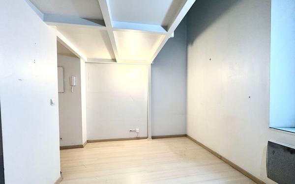 Appartement à vendre    2 pièces • 24,15 m2 Nice