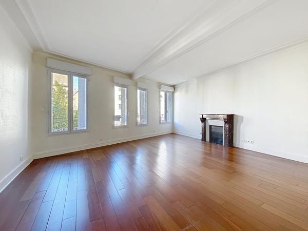 Appartement 3 pièces - 75 m² Exclusivité efficity