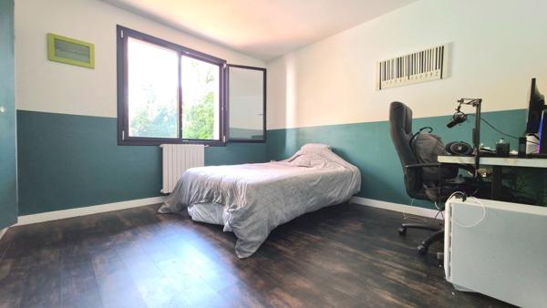 Maison 8 pièces 302 m2