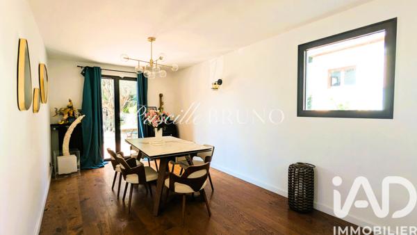 Maison à vendre 6 pièces 157 m² Toulon