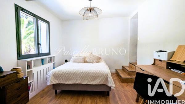 Maison à vendre 6 pièces 157 m² Toulon