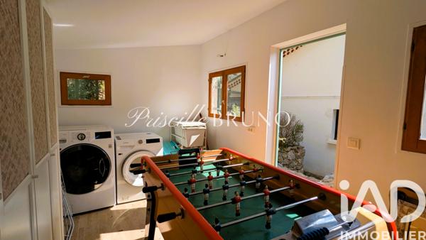 Maison à vendre 6 pièces 157 m² Toulon