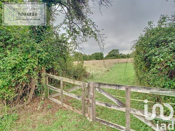 Maison 15 pièces de 240 m² à Marzy (58180)