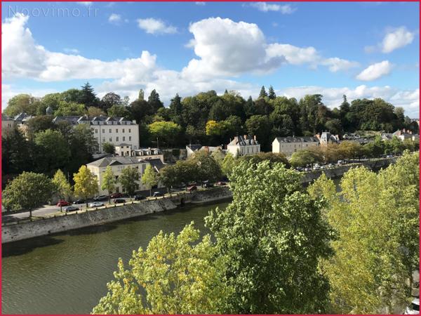 Appartement T4 avec vue imprenable sur Laval