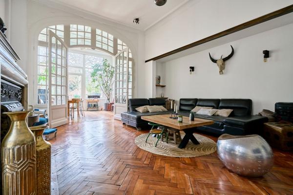 Vente Maison de luxe Roubaix 8 Pièces 351 m²