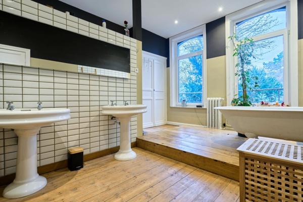 Vente Maison de luxe Roubaix 8 Pièces 351 m²