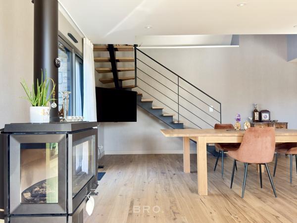 VANNES – MAISON DE CARACTÈRE RÉNOVÉE – 192 M² – 4 CHAMBRES – 2 000 M² DE TERRAIN