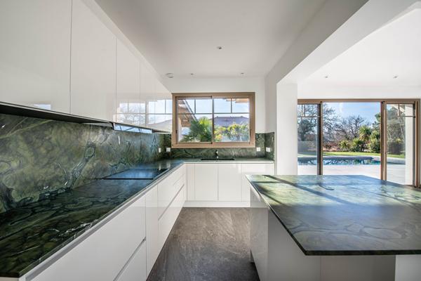 Maison 6 pièces 207 m2