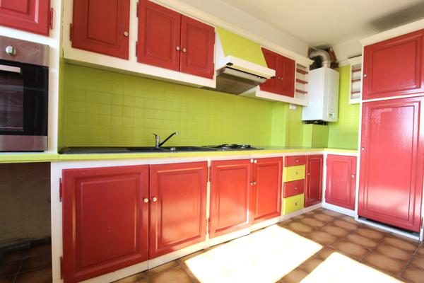 Nevers (58000) APPARTEMENT 2 CHAMBRES AVEC GARAGE