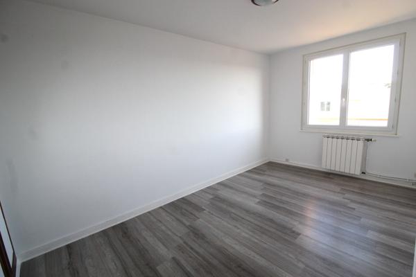 Nevers (58000) APPARTEMENT 2 CHAMBRES AVEC GARAGE