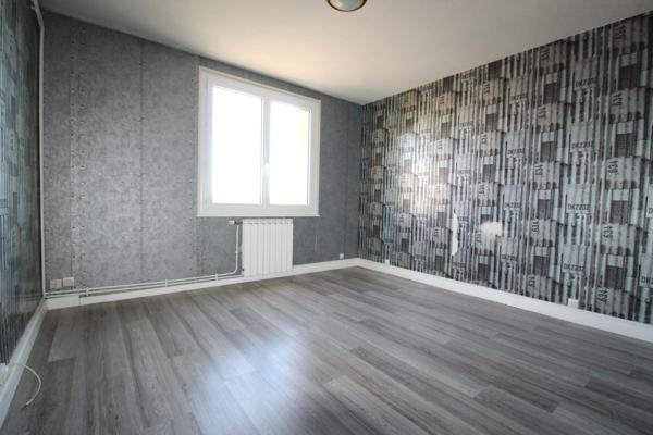 Nevers (58000) APPARTEMENT 2 CHAMBRES AVEC GARAGE