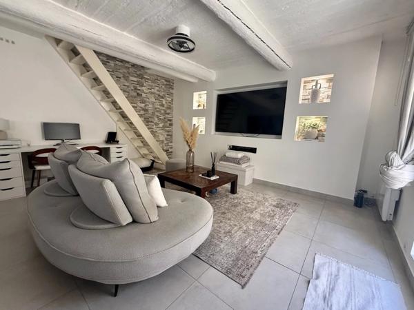 Immobilier La Fare-les-Oliviers (13580) – Maison de village 82m2 – 299 000 €