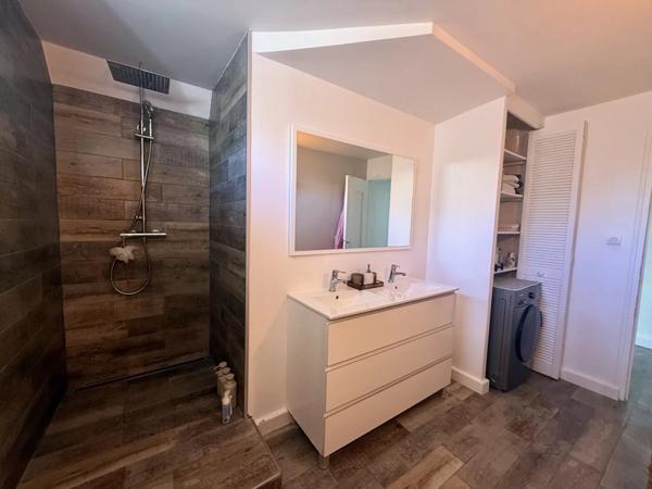 Immobilier La Fare-les-Oliviers (13580) – Maison de village 82m2 – 299 000 €