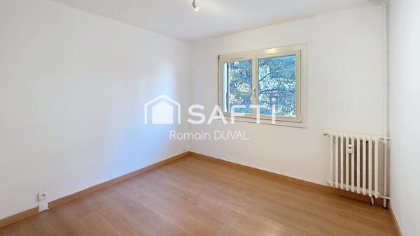Appartement T4 avec balcon et vue imprenable