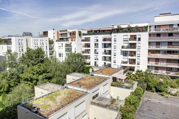 Idéal investisseur : Studio/2p 37m2 calme et lumineux avec grand balcon.