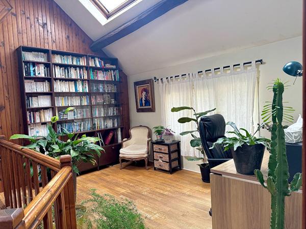 À vendre ? Maison briarde d'environ 180 m² à Pommeuse (77515) - 4 chambres ? Jardin sans vis-à-vis ? Terrain d'environ 1 000 m²