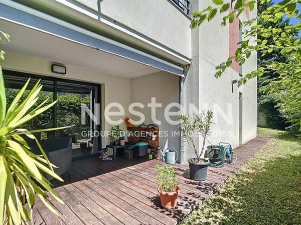 FONTAINES-SUR-SAONE APPARTEMENT T3 EN REZ DE JARDIN 2 CHAMBRES AVEC TERRASSE JARDIN ET GARAGE