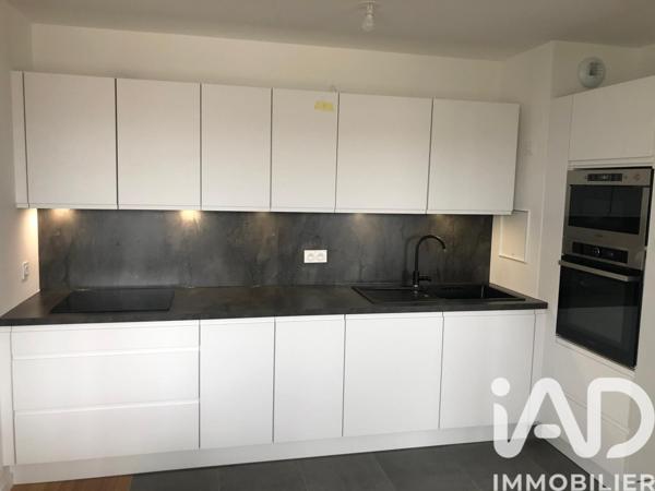 Location appartement 2 pièces 52 m² Rueil-Malmaison