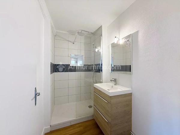 Location Appartement 2 pièces 77 m2 à Clermont-Ferrand