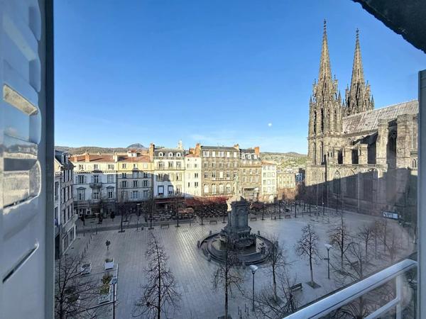 Location Appartement 2 pièces 77 m2 à Clermont-Ferrand