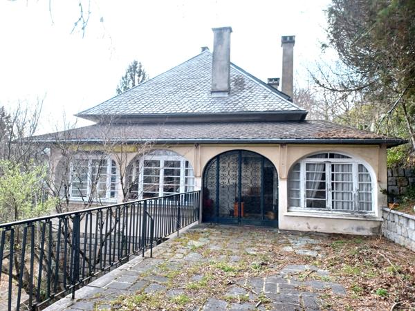 Ancien hôtel particulier 360m2, pavillon de chasse, dépendances et terrain Détails des diagnostics énergétiques