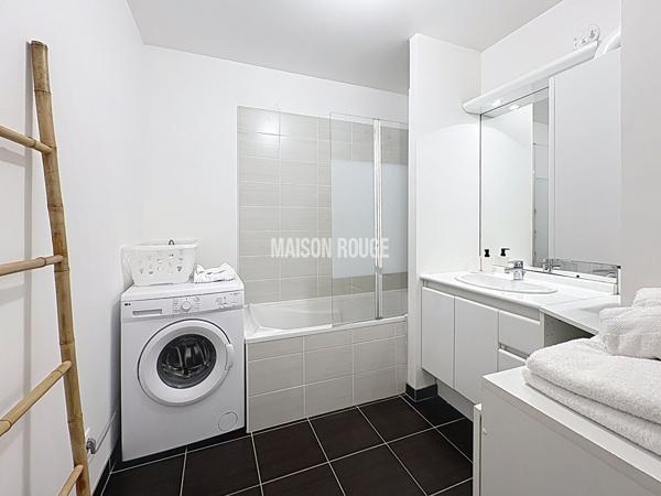Appartement T2 avec terrasse et parking à Dinard hyper centre - proche marché et plages