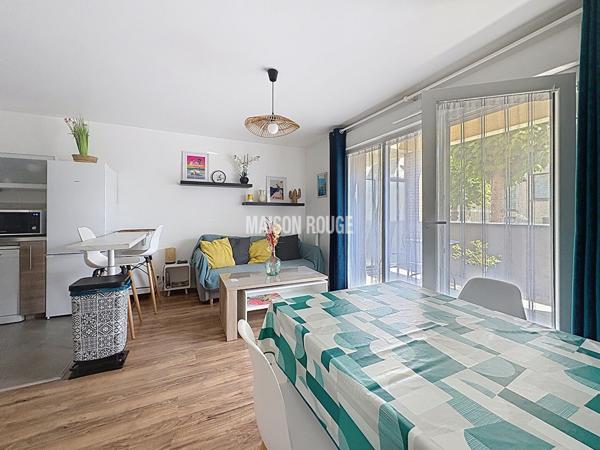 Appartement T2 avec terrasse et parking à Dinard hyper centre - proche marché et plages