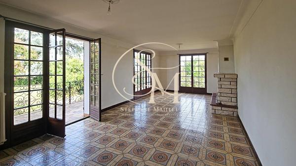 Maison 5 chambres avec grand terrain au Beillet