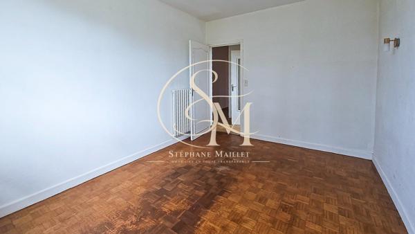 Maison 5 chambres avec grand terrain au Beillet