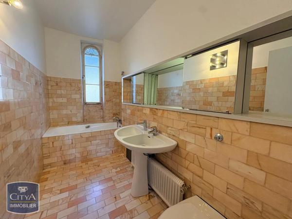 Maison à vendre 8 pièces 234m²