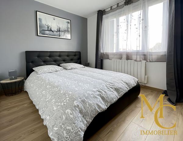 Guyancourt (78280) DUPLEX - GARE - CENTRE VILLE - PARC