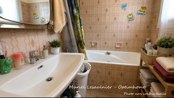 Appartement 4 pièces loué – 2 chambres – balcons – cave et place de parking - Montesson