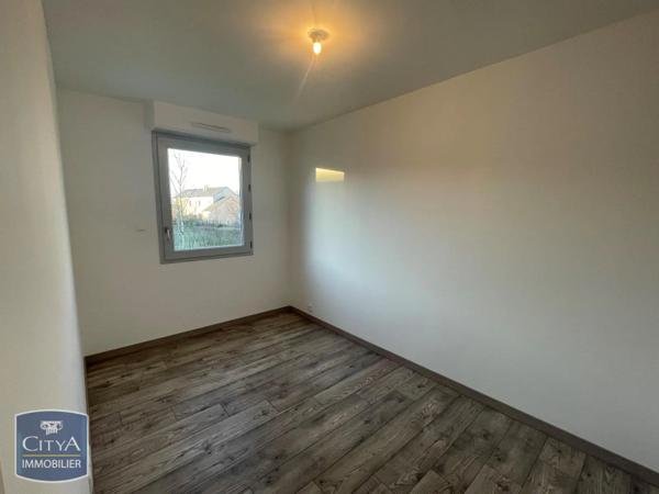 Maison à louer 3 pièces 71.82m² Beaumont-en-Véron (37420)