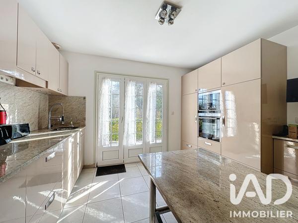 Maison à vendre 5 pièces 143 m² Clohars-Carnoët