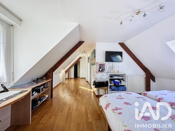 Maison à vendre 5 pièces 143 m² Clohars-Carnoët