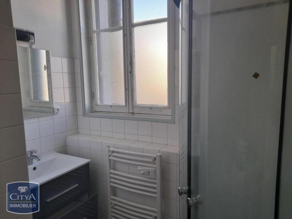 Appartement à louer 2 pièces 52.18m²