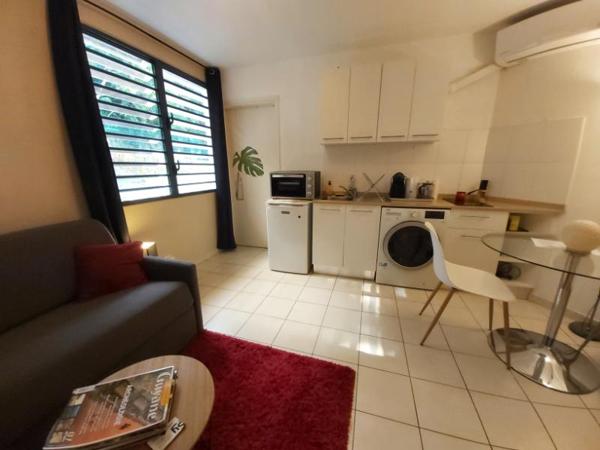 BADUEL Appartement 1 pièce(s) 17.90 m2 + PISCINE