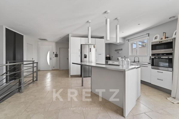Maison contemporaine avec dépendance à 10 minutes de la plage