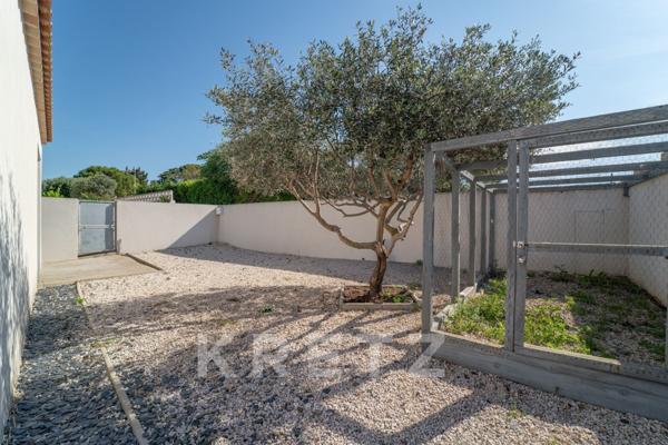 Maison contemporaine avec dépendance à 10 minutes de la plage