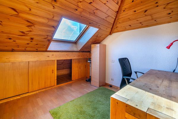 T4 de 73 m² avec garage - Vieugy - Fort potentiel