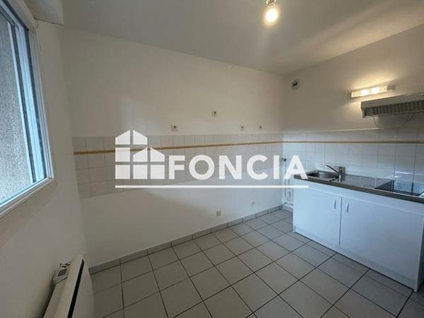 Location Appartement 2 pièces 65.33 m² - 16 RUE CAMILLE PELLETAN Talence 33400