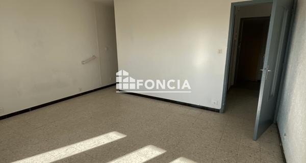 Location Studio 26.2 m² - Bagnols-sur-cèze 30200