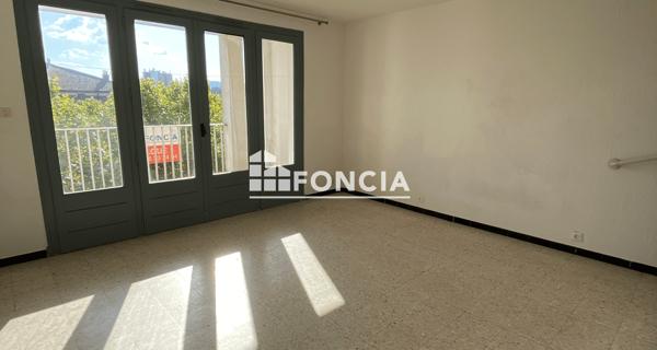 Location Studio 26.2 m² - Bagnols-sur-cèze 30200