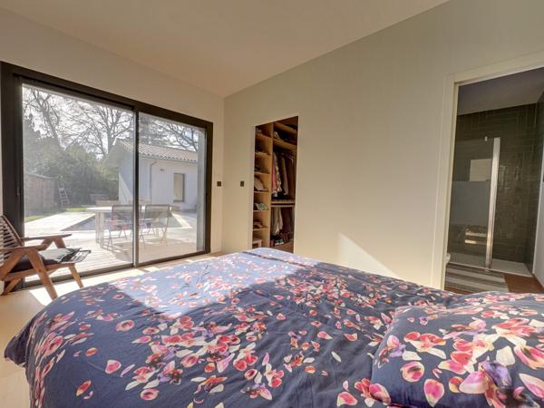 La Teste de Buch, Maison 5 pièces de 180 m2, piscine, terrasse, parcelle de 870 m2 !