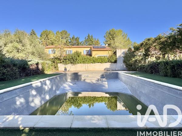 Maison à vendre 4 pièces 160 m² Nîmes