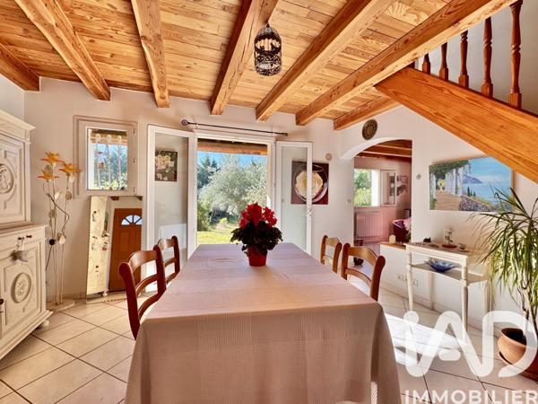 Maison à vendre 4 pièces 160 m² Nîmes